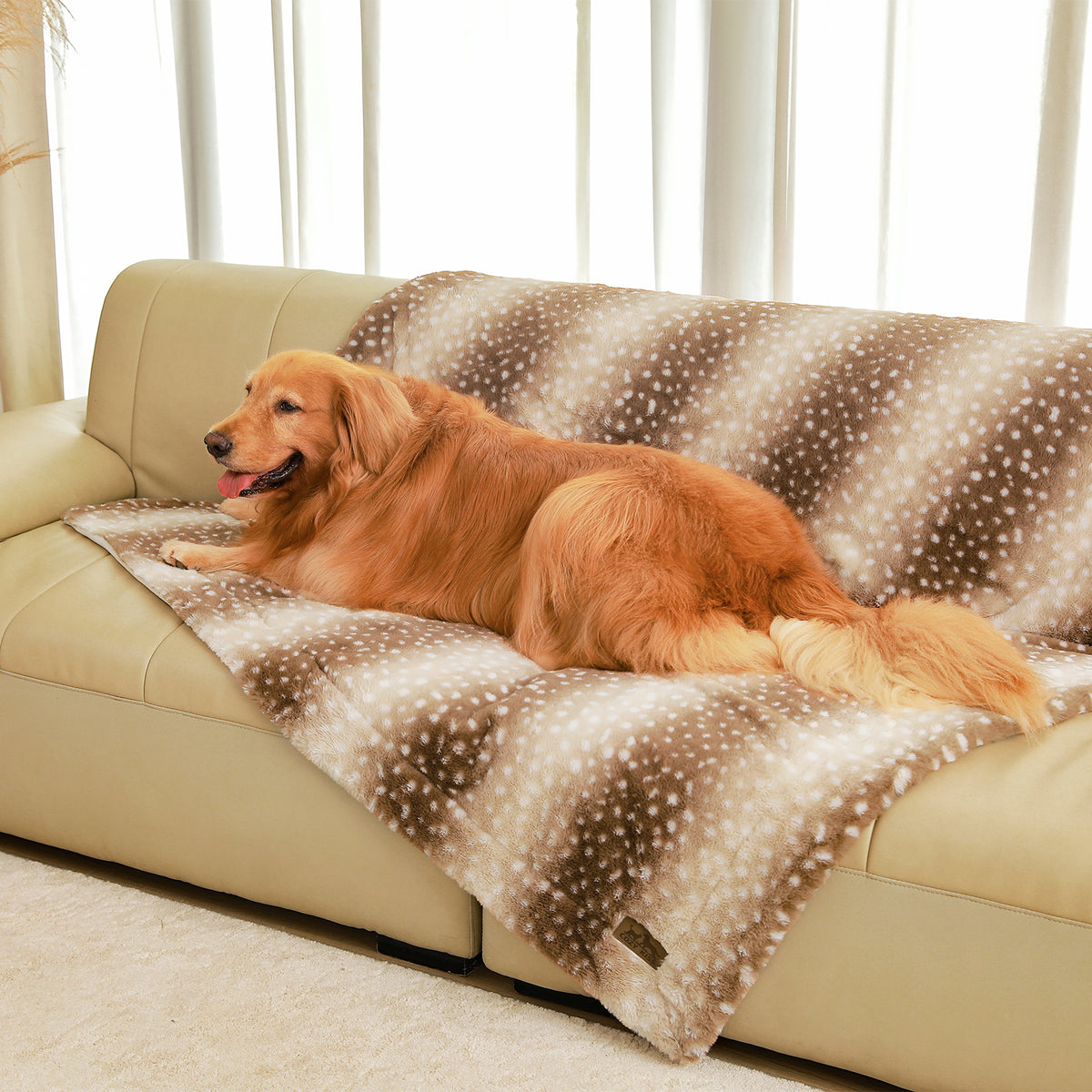 Cozy Kiss Stylish Deer Print Faux Fur Pet Blanket large pet blanket for dogs 