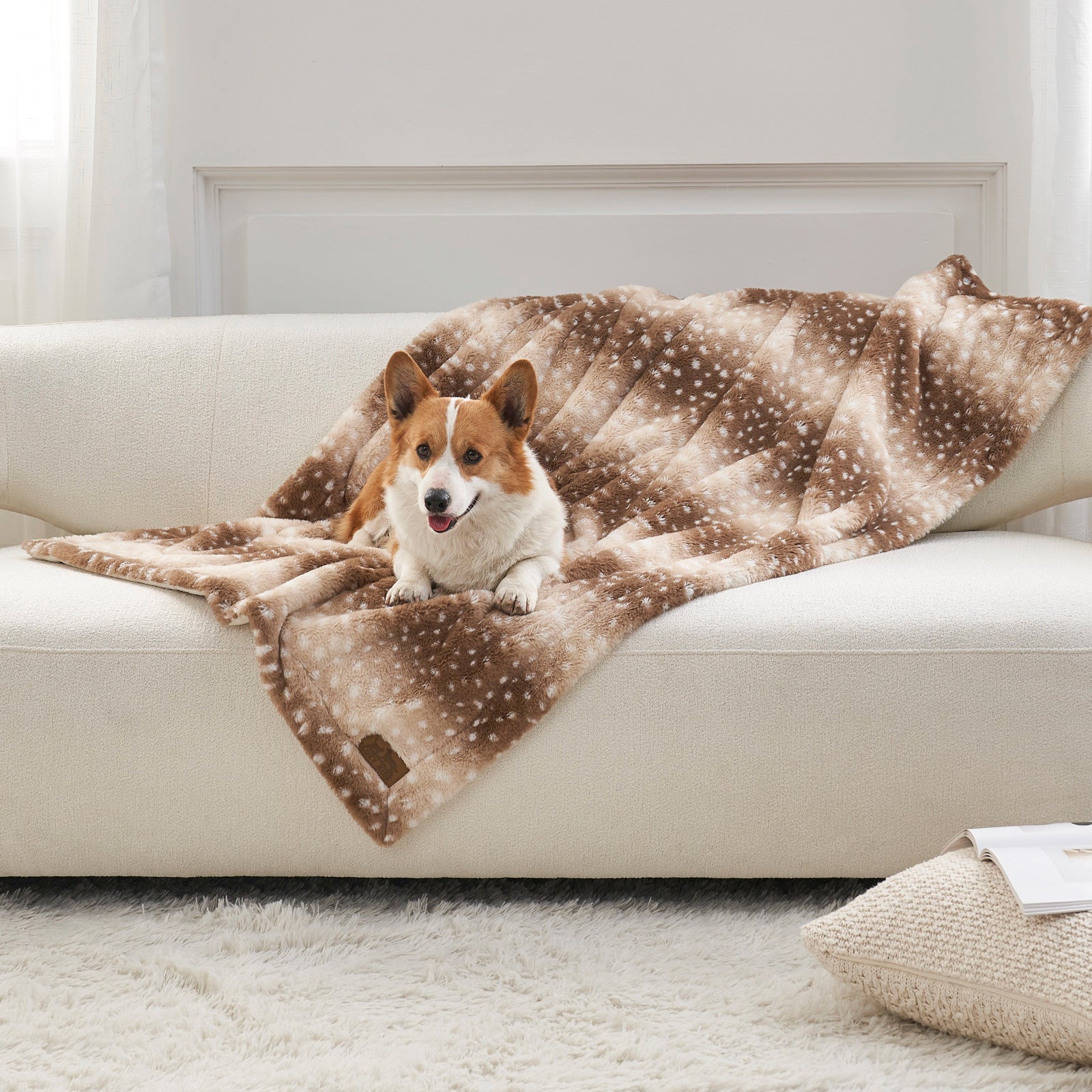 Cozy Kiss Stylish Deer Print Faux Fur Pet Blanket faux fur pet blanket on sofa #color_Brown